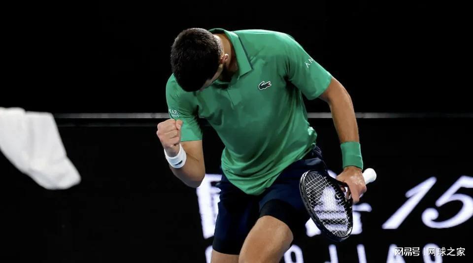 澳网达成百胜德约将改写费德勒一纪录，斯瓦泰克点出袁悦输球原因